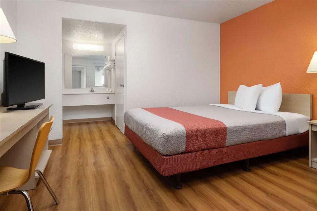 Motel 6-Buena Park, Ca - Knotts Berry Farm - Disneyland Buitenkant foto