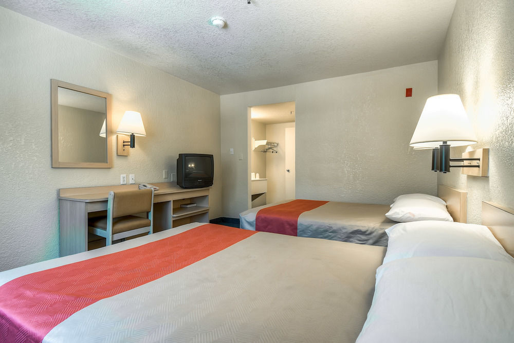 Motel 6-Buena Park, Ca - Knotts Berry Farm - Disneyland Buitenkant foto