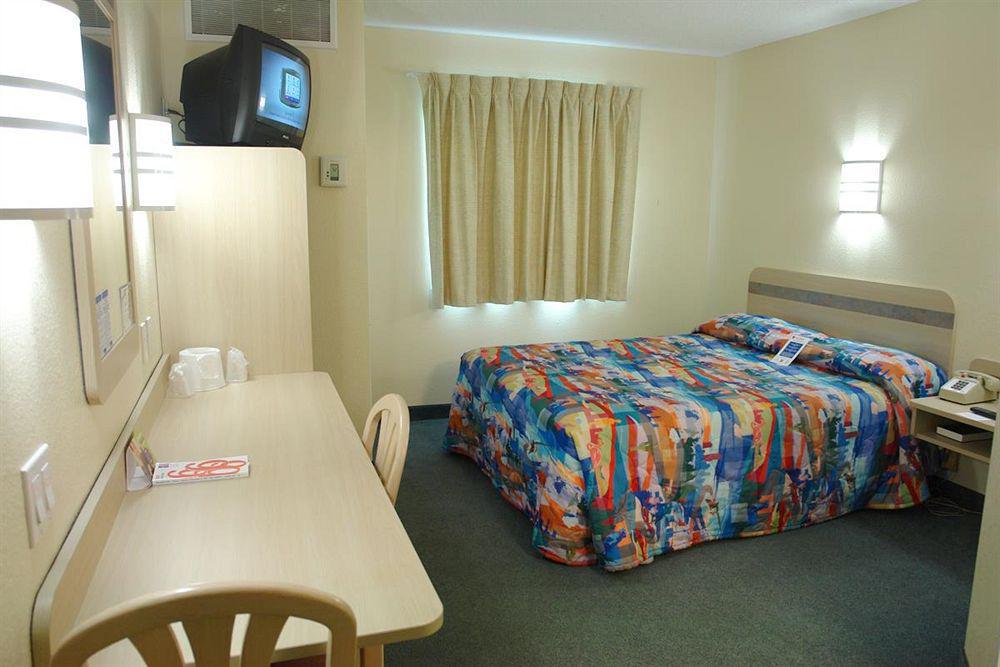 Motel 6-Buena Park, Ca - Knotts Berry Farm - Disneyland Buitenkant foto